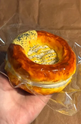 Cream Bagel Squishy